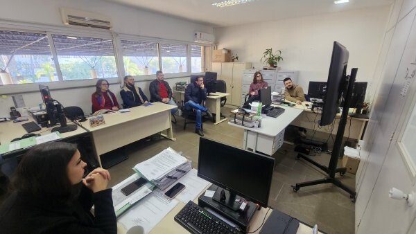 comur-realiza-capacitacao-em-compras-e-licitacoes-para-a-fenac