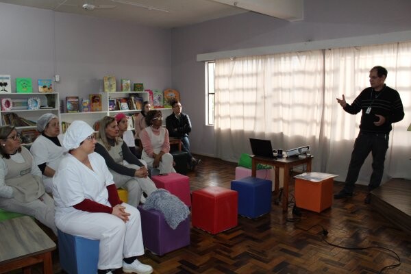 comur-leva-palestra-sobre-seguranca-do-trabalho-a-escolas-municipais
