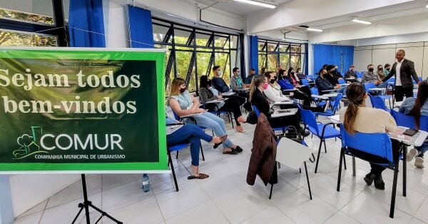 comur-promove-workshop-para-colaboradores