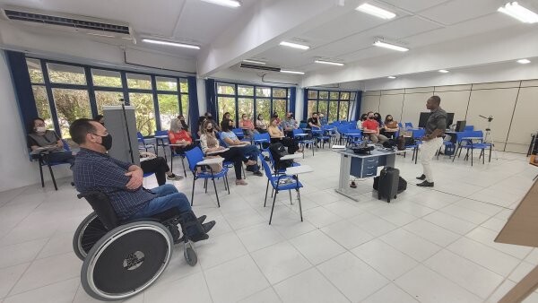 20102021034600.jpg