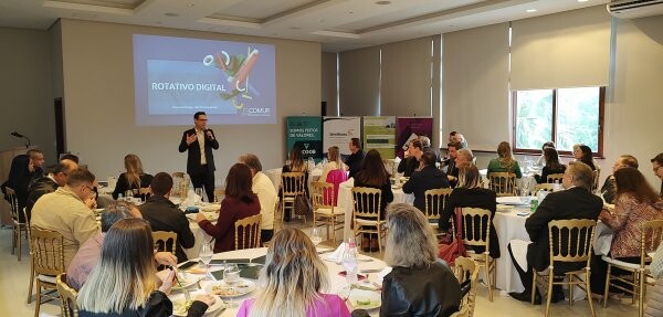oficina-de-negocios-do-sindilojas-apresenta-as-vantagens-do-sistema-de-rotativo-digital