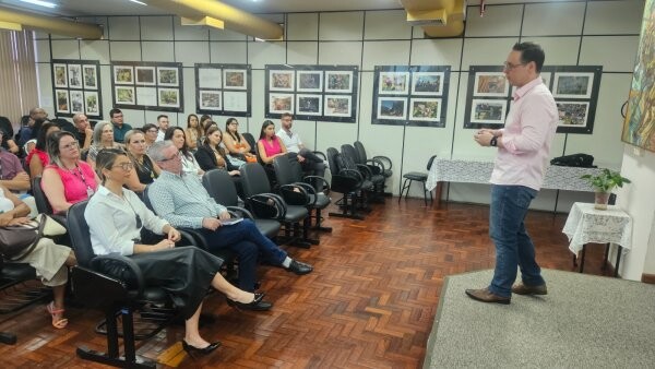 desburocratizacao-e-eficiencia-comur-participa-do-projeto-descomplicanh